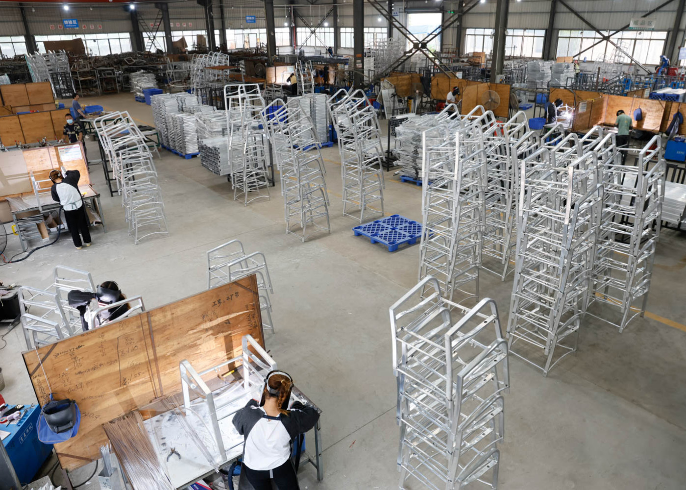 outdoor furniture factory