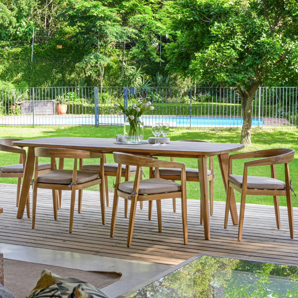 Dining sets