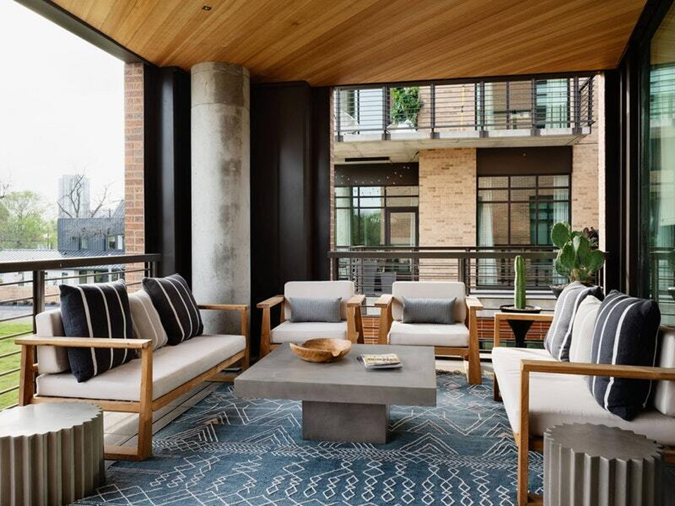 Coworking Terrace Furniture: Planning an Outdoor Workspace Range 2 Coworking Terrace Furniture