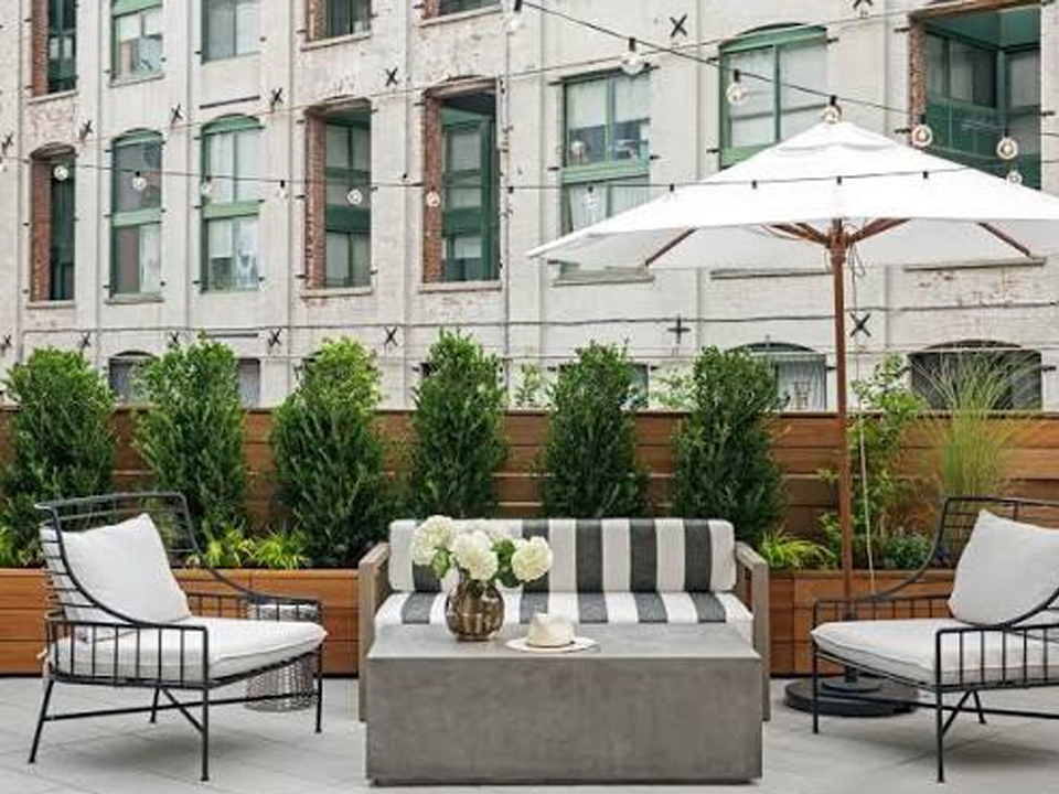 Coworking Terrace Furniture: Planning an Outdoor Workspace Range 4 Coworking Terrace Furniture