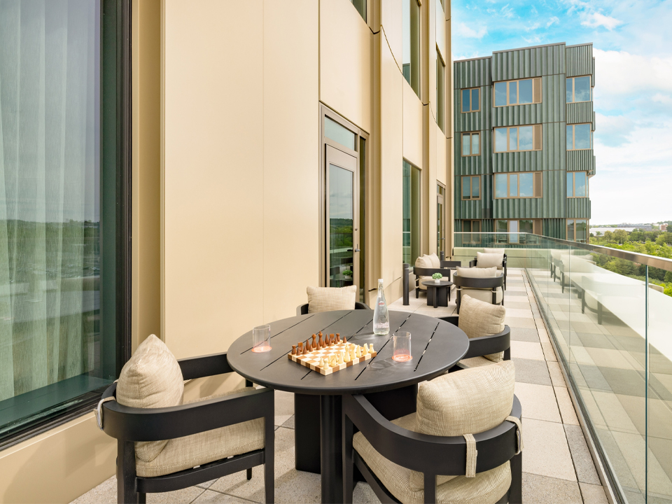 Hotel Terrace Furniture Layouts: Planning Clearances and Guest Flow 1 Hotel Terrace Furniture Layouts