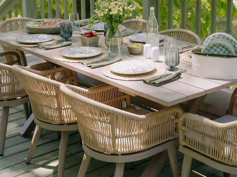 Outdoor Furniture DFM Reviews: Resolving Design Risks Before Tooling 3 Outdoor Furniture DFM Reviews