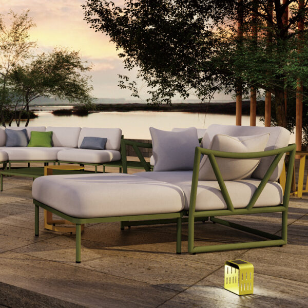 Modulares Sofa für den Außenbereich